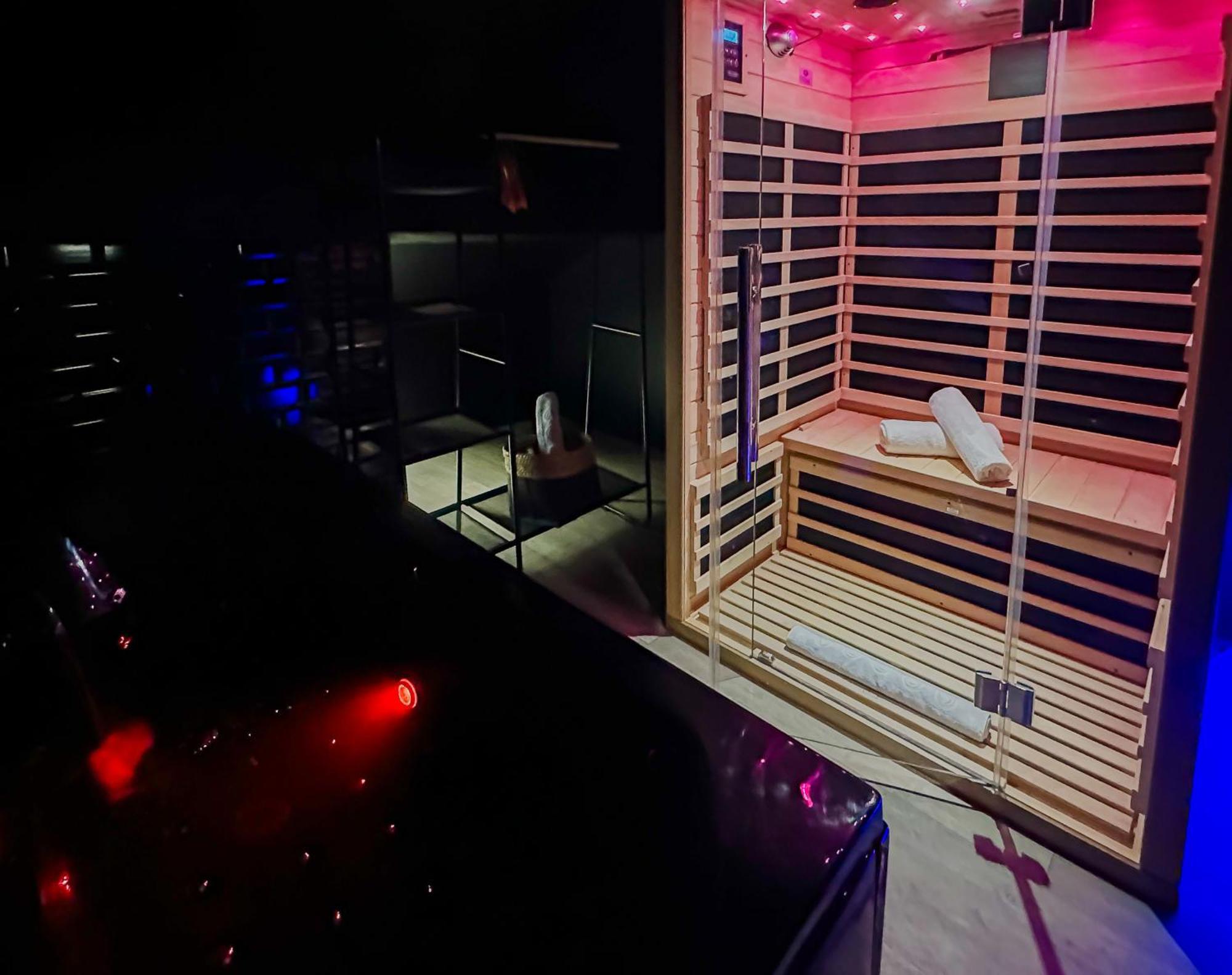 Night Desires Vieille Ville Annecy Charmant Exterior foto